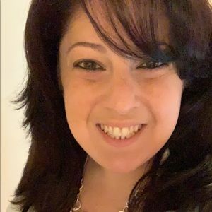 Meet your Posher, Meredith